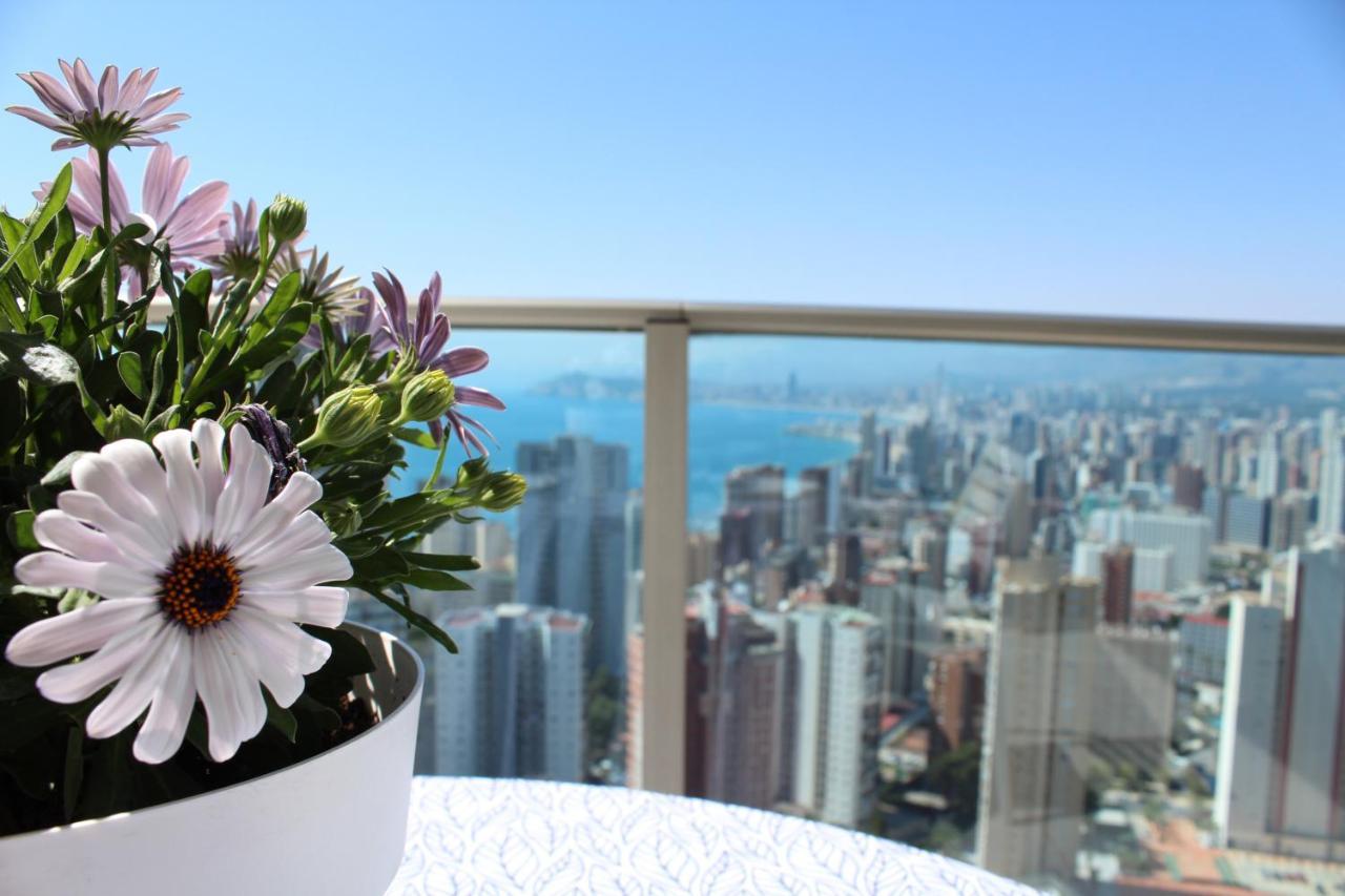 Skyline 20 Apartamento De Lujo Con Terraza Privada Y Vistas Al Mar Benidorm Exteriör bild